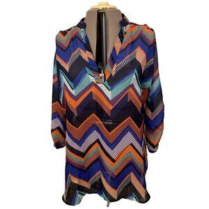 Belle Tweed. Size 1X. Pullover Chevron Chiffon Top. Tab Slouch Sleeves. B107